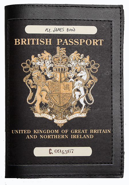Обложка для паспорта "Паспорт Джеймса Бонда" 14 см Автор: Дмитрий Михайлов инфо 695b.