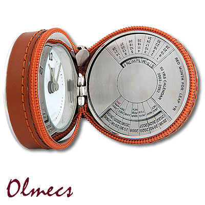 Часы дорожные с календарем и будильником, светло-коричневые Часы настенные, настольные Olmecs 2007 г инфо 8790c.